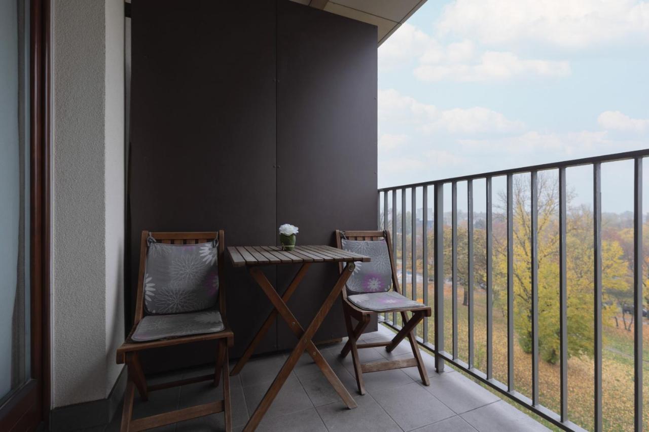 Warsaw Śródmieście Apartment with balcony&parking by Renters Exterior foto