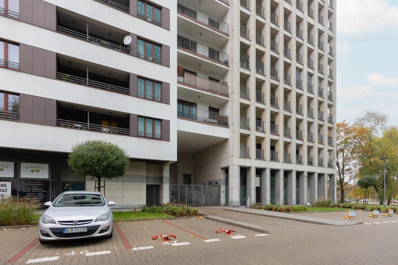Warsaw Śródmieście Apartment with balcony&parking by Renters Exterior foto